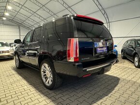 Cadillac Escalade Platinum 6.0 Hybrid 8-miest EU verzia - 7