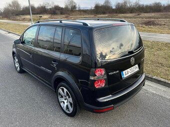 Volkswagen Touran Cross 2.0 TDI 103kW 2007 - 7