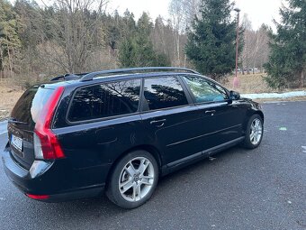 Volvo v50 2010 - 7