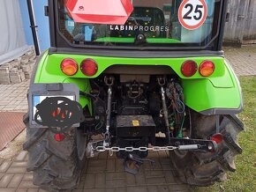 Traktor TUBER 50 - 7