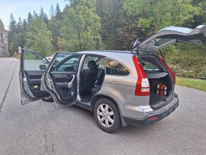 Honda Cr-v 4x4 2.0 benzin 110 kw automaticka prevodovka - 7