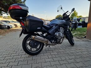 Honda CBF 600 S Tourist 76k (benzín) - 7