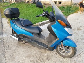 Suzuki burgman 150cc - 7