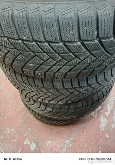 zimné pneu 235/65r17 - 7