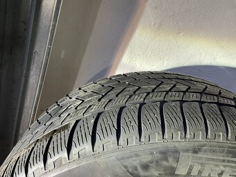 Komplety Audi q7 285/45 r20 5x112 - 7