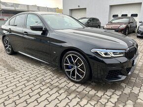 BMW Rad 5 540i mHEV xDrive A/T - 7