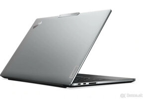 Lenovo THINKPAD Z16:Ryzen 9 6950H,32GB,SSD 1TB,RX6500,OLED - 7