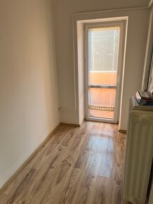 Predaj, 3izb byt s balkónom a pozemkom, 116 m2, Levice - 7