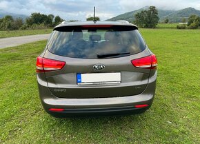 Kia Ceed SW 1,6 diesel, Platinum, 100kw, AT/7, r.v. 7/2016 - 7