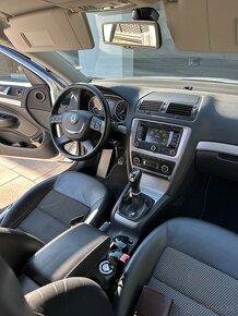 Škoda octavia 2 combi 2,0Tdi CR xenon navigacia - 7