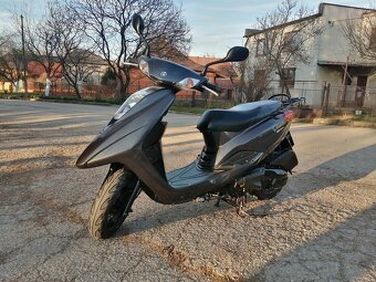 Yamaha Vity 125 - 7