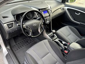 Hyundai i30 1.6 CRDI 81 kW - 7