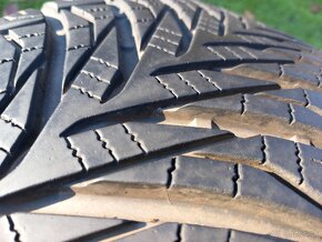 205/50 r17 zimne pneumatiky 2 kusy - 7