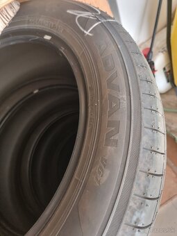 Letné pneu 225/55 R18 98H Yokohama Advan V61 - 7