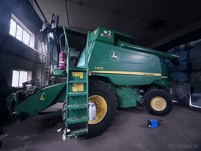 John Deere T670 spolu všetko  - 7