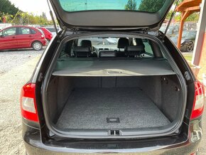 Škoda Octavia Combi 2.0 TDI CR DPF RS DSG - 7