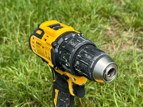 DeWALT DCD708 Aku vŕtací skrutkovač - 7