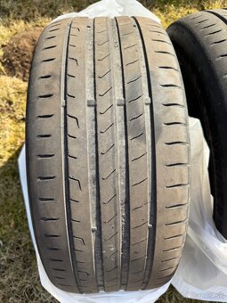 Continental 245/45 R18 - 7