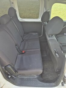 Volkswagen Caddy 2.0TDi - 7