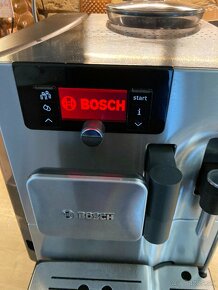 automaticky kavovar BOSCH TES80329RW VEROSELECTION NEREZ - 7