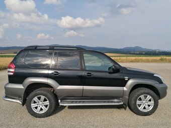 Toyota Land Cruiser 3.0 D-4D ESP TCS A/T - 7