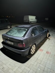 BMW E36 compact - 7