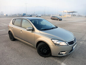 KIA Ceed 1,6 - 7