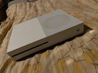 Xbox one s - 7