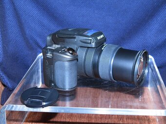 SONY DSC R1 - 7