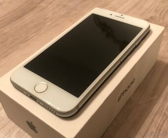 Apple iPhone 7 Silver 32GB - 7