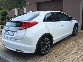 Honda Civic 1.8 i-VTEC Sport - 7