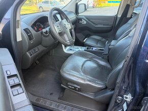 Nissan Navara NP300 DoubleCab Tekna - 7