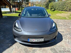 Tesla model 3 - 7