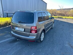 Volkswagen Touran 1.9 TDi - 7