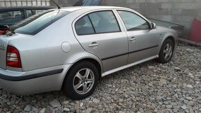 škoda  octavia  TDI  - rozpredám - 7