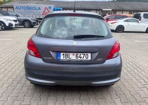 Peugeot 207 1.4i 70KW,COMFORT, 54.000km,CZ benzín manuál - 7