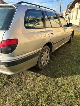 Rozpredám na diely Peugeot 406 2.0HDi - 7