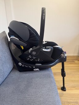 Autosedačka  Cybex Cloud Z i-size plus deep black  s bázou - 7