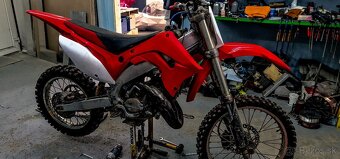 Honda CR 125 - 7