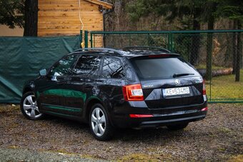 Škoda Octavia Combi 2.0 TDI Ambition / čierna - 7