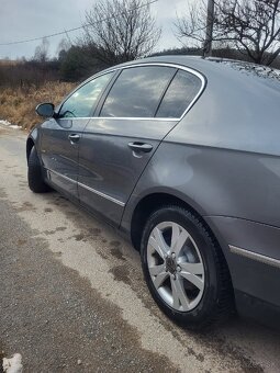 Volkswagen passat 1.9 Tdi B6 Highline - 7