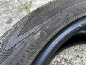 Nokian WR D4 225/50/r18 - 7