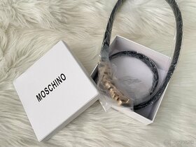 Moschino opasok s krabicou - 7