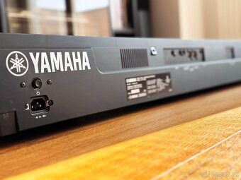 YAMAHA CP4 STAGE - 7