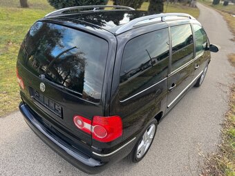 Volkswagen Sharan 2.0 TDI 08“ Highline 7- miest - - 7