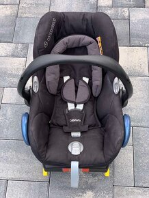 Autosedačka Maxi Cosi Cabriofix + iSize základňa - 7