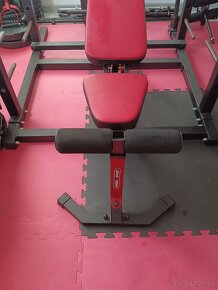 Predám výbavu pre domáce fitness centrum - 7