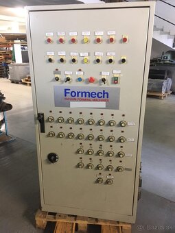 Vakuový tvarovací automat FORMECH - 7