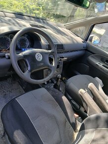 VW Sharan 1.9 TDI 96Kw 2005 - 7