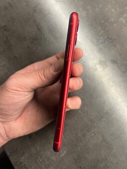 Predam Iphone 11 128gb red nova bateria 100% - 7